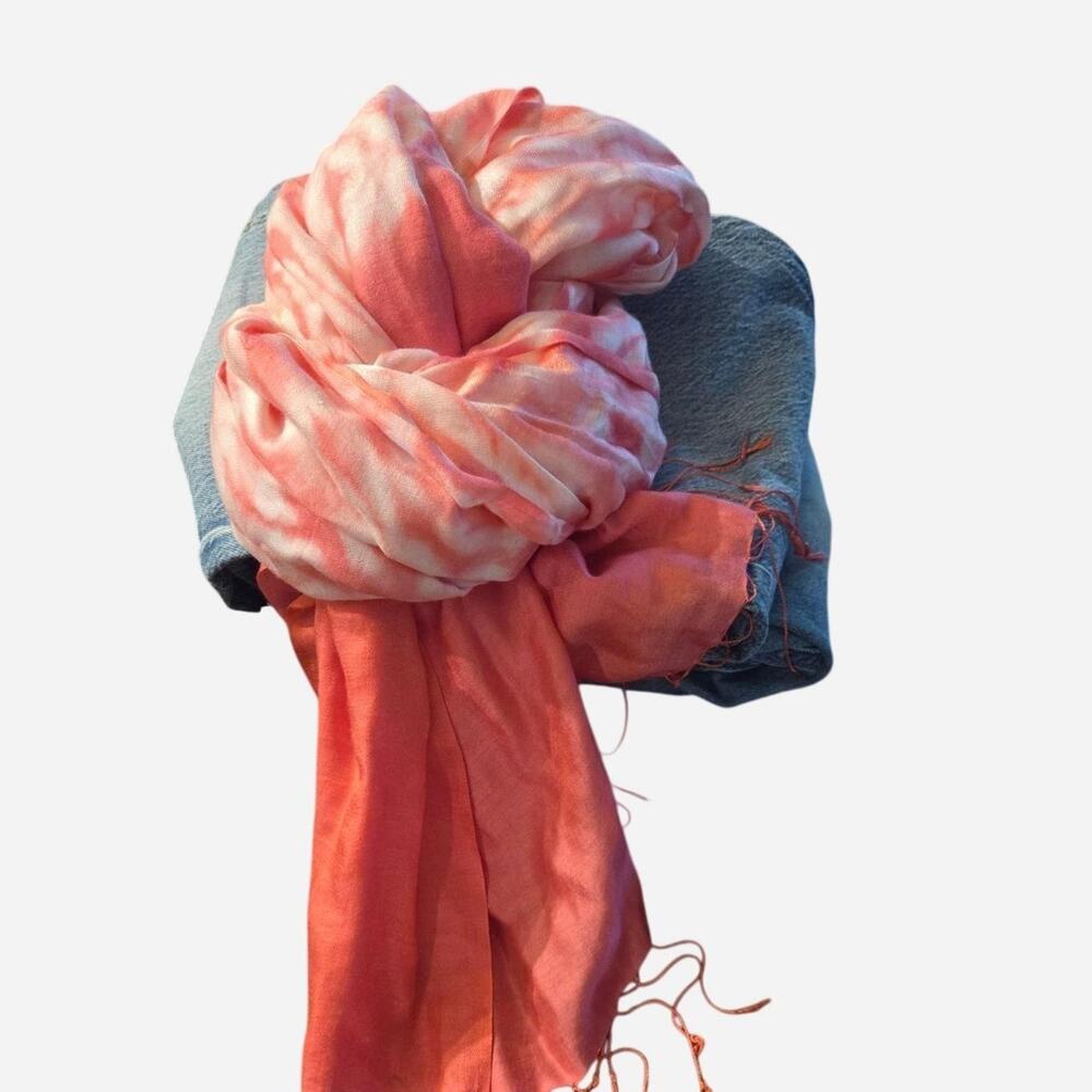 Vintage cache white and orange pink